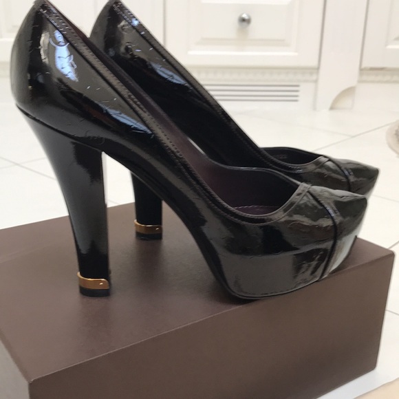 Louis Vuitton pumps size 38.5, maroon color - Picture 7 of 12